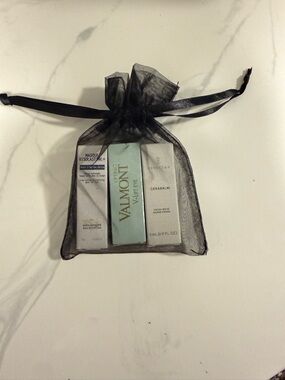 Skin care sample set of 3